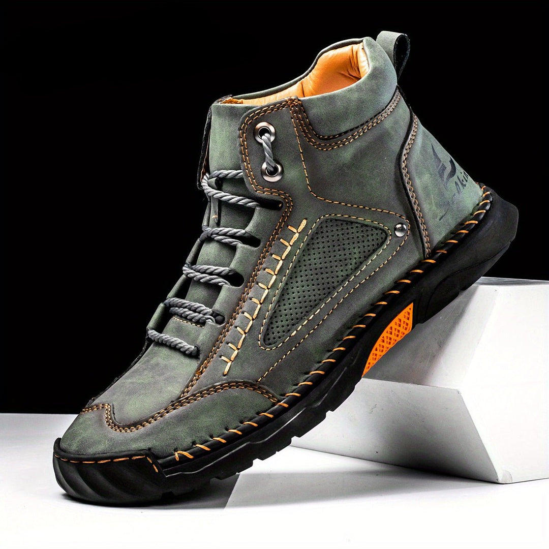 Flyland | Men’s Leather Chukka Boots