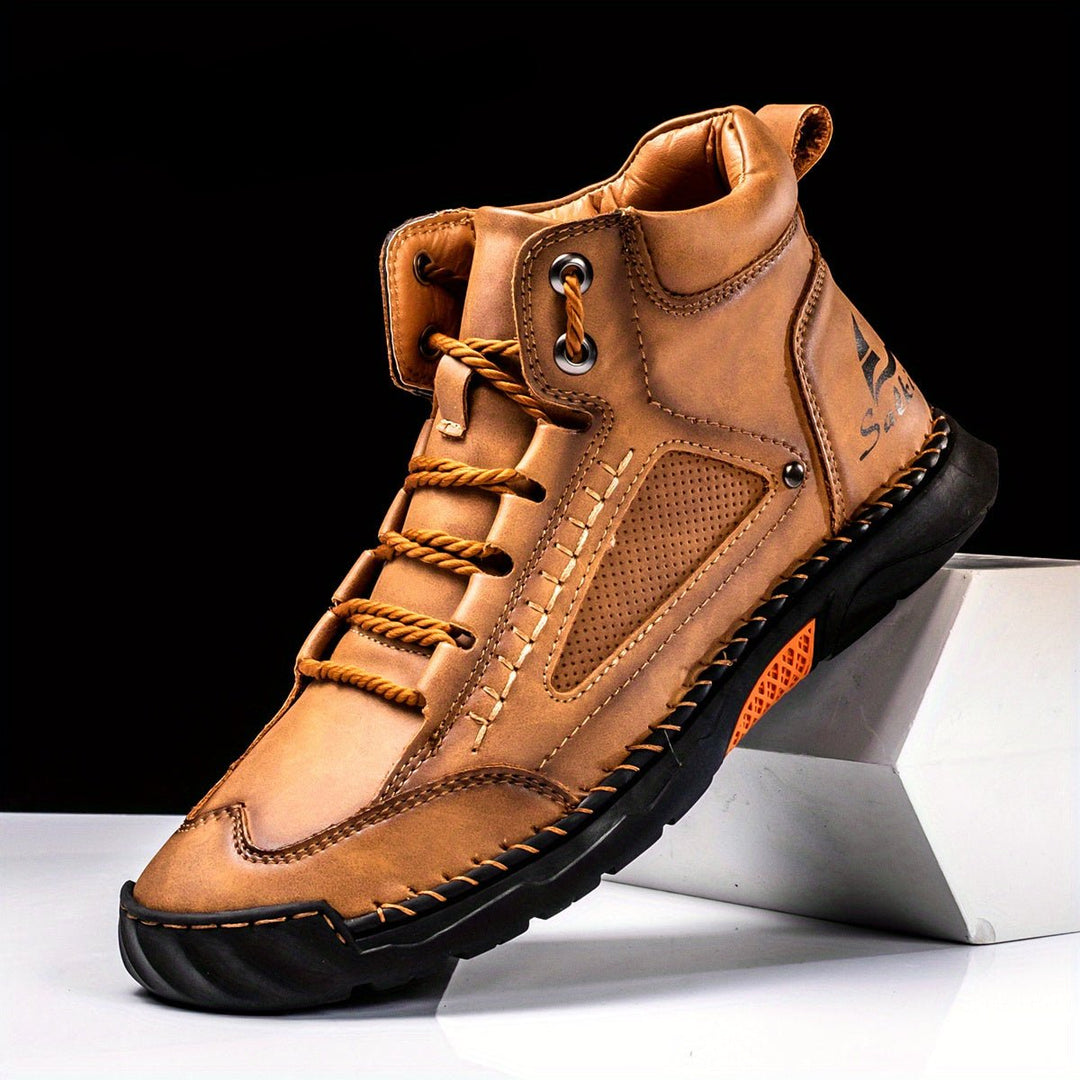 Flyland | Men’s Leather Chukka Boots