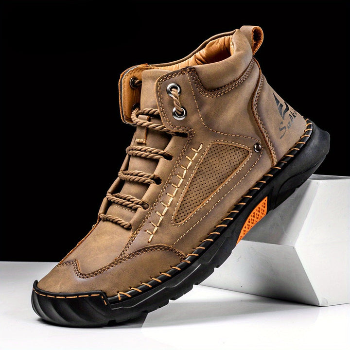 Flyland | Men’s Leather Chukka Boots