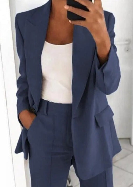 Lynn - Casual Two-Piece Suit