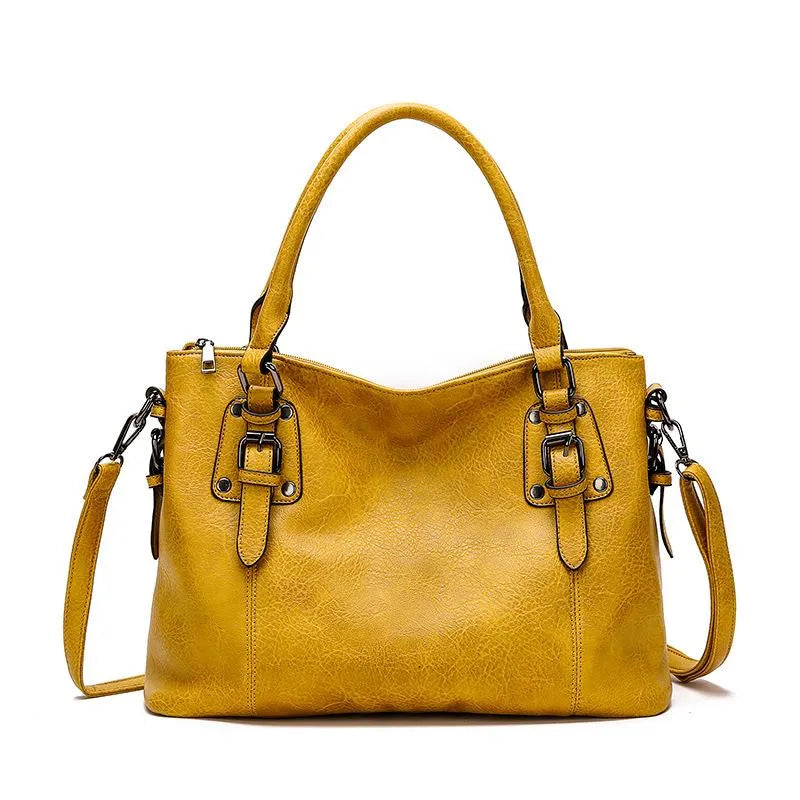 Lydia - Elegant Shoulder Bag in Leather SALE