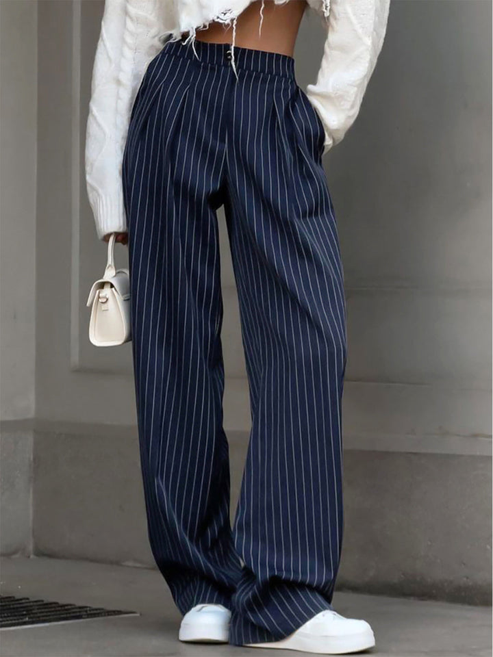 Chic Xenia Pinstripe Wide-Leg Trousers with Pleats