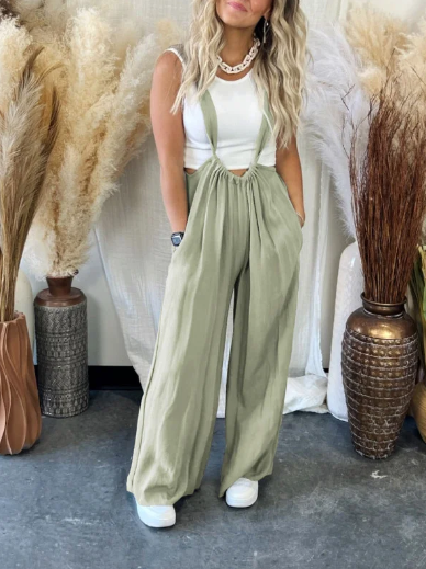 Dreamy soft and loose solid color jumpsuit