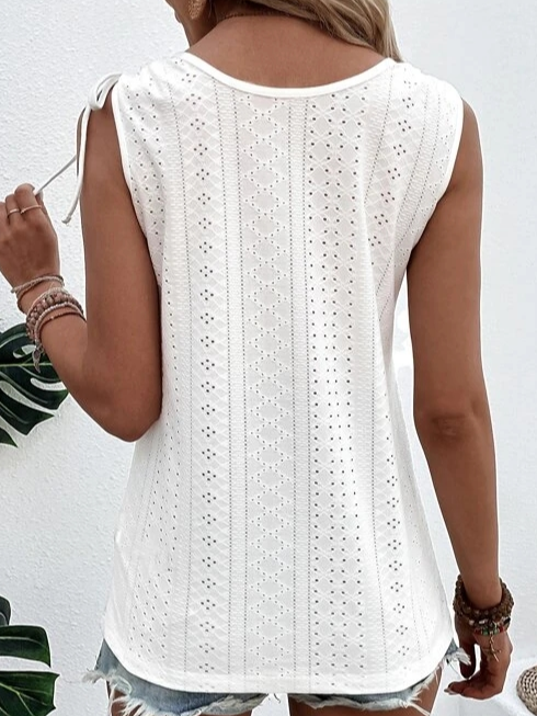 Button-Down Eyelet Tank Top | Avery