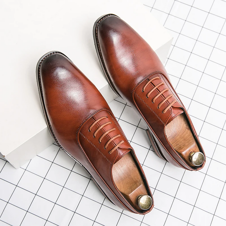 Italian Made Oxford shoes  With Patent Leather