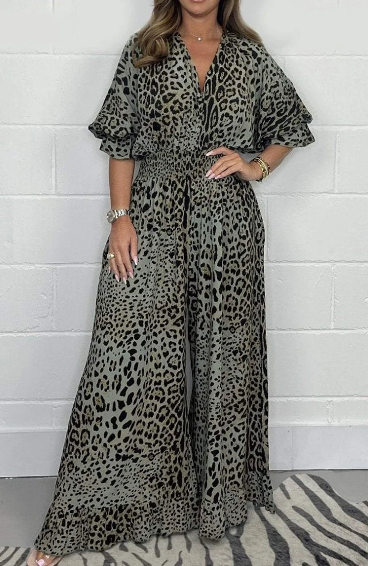 Chic Leopard Wide-Leg Jumpsuit