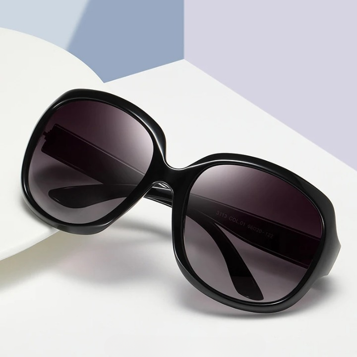 Tiana Square Sunglasses