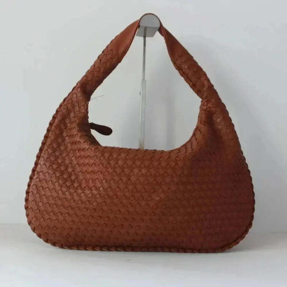 Woven Hobo Bag - Grace’s Timeless Style