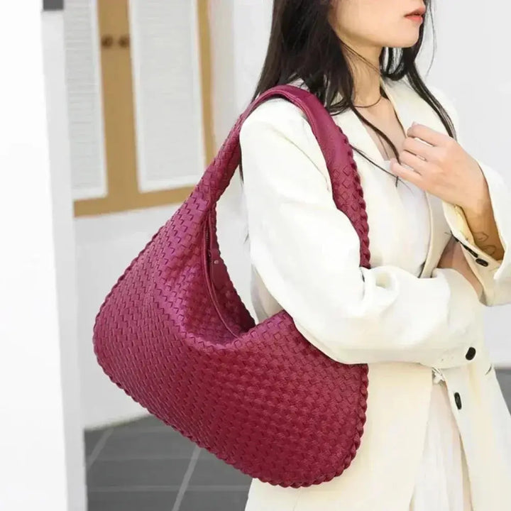 Woven Hobo Bag - Grace’s Timeless Style