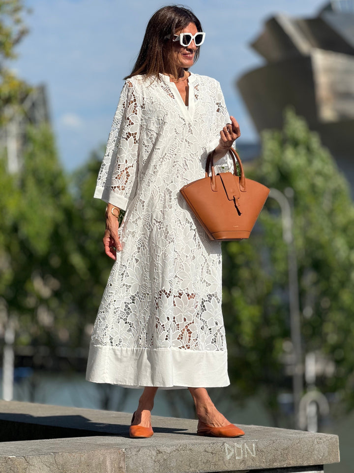 LUANA | ELEGANT LACE DRESS