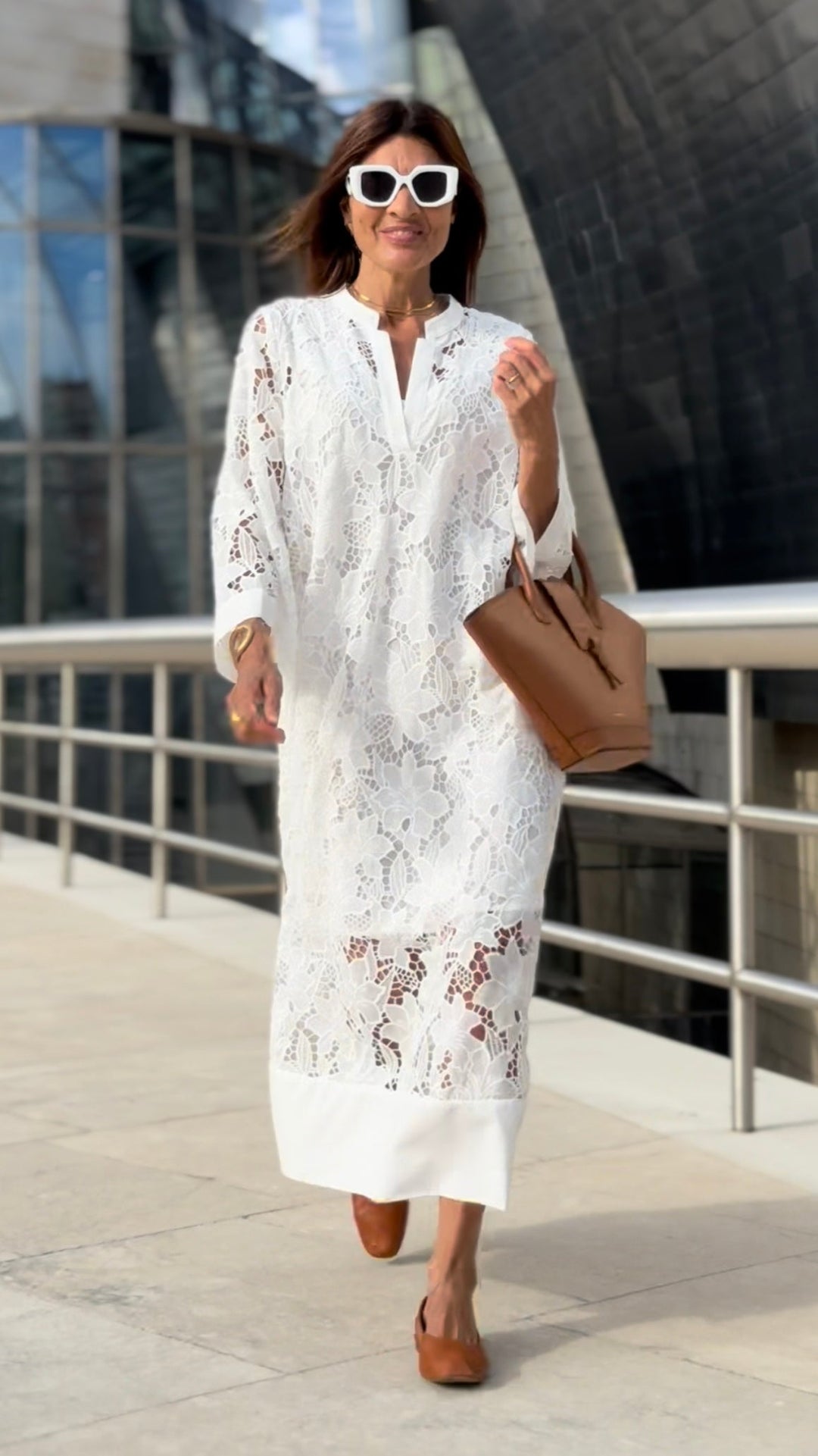 LUANA | ELEGANT LACE DRESS