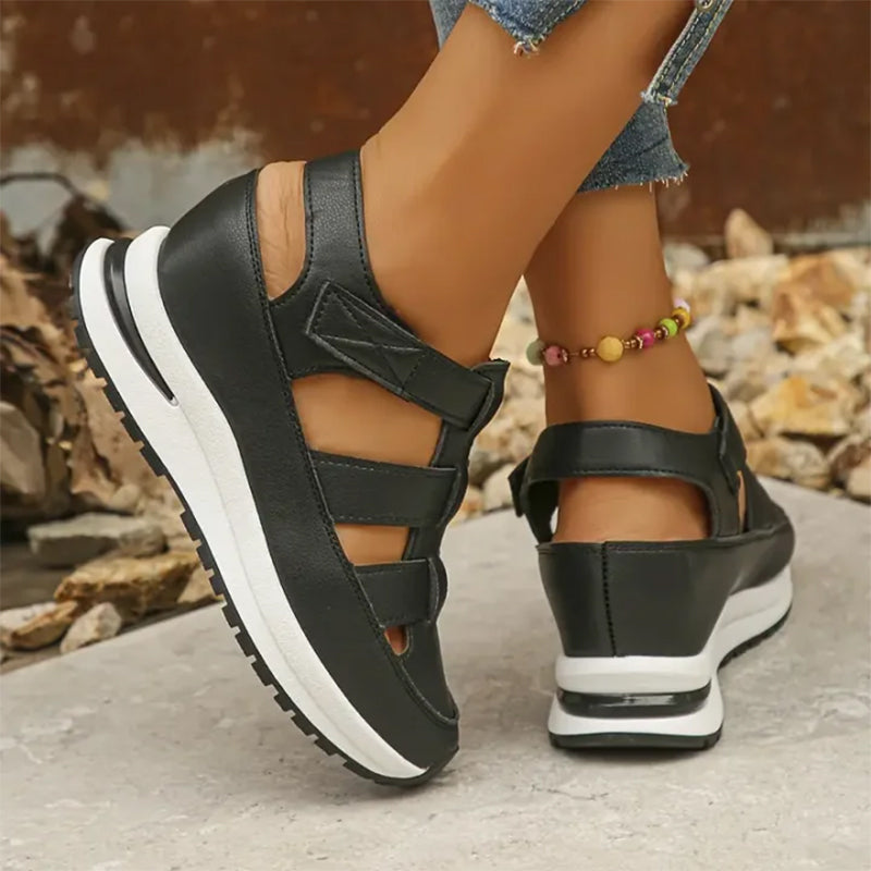 NICOLE | CLOSED-TOE SNEAKER SANDALS